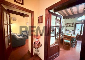 Hall / corridoio - Casa semi indipendente via della fontana
 
6, Coreglia Antelminelli - foto 2