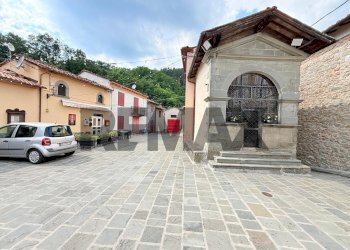 Edificio all\'aperto - Casa semi indipendente via della fontana
 
6, Coreglia Antelminelli - foto 30