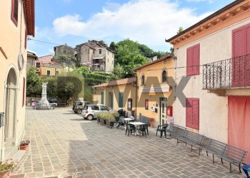 Edificio all\'aperto - Casa semi indipendente via della fontana
 
6, Coreglia Antelminelli - foto 31