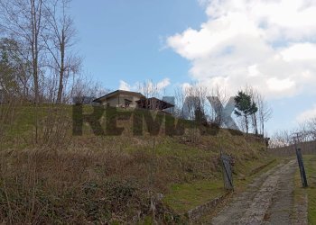 Vista delle montagne - Independent house VIA DELLA TORRE
 
5, Villa Basilica - photo 25