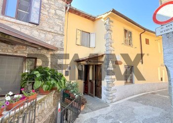 Casa all\'aperto - Casa semi indipendente VIA UNITA' D'ITALIA
 
SC, Bagni di Lucca - foto 2