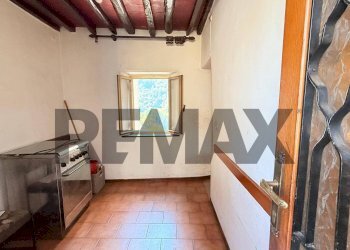 Hall / corridoio - Casa semi indipendente VIA UNITA' D'ITALIA
 
SC, Bagni di Lucca - foto 4