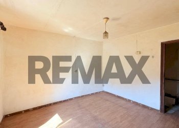 Stanza vuota - Casa semi indipendente VIA UNITA' D'ITALIA
 
SC, Bagni di Lucca - foto 11