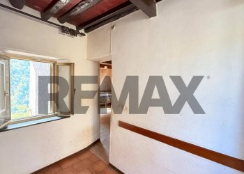 Stanza vuota - Casa semi indipendente VIA UNITA' D'ITALIA
 
SC, Bagni di Lucca - foto 13