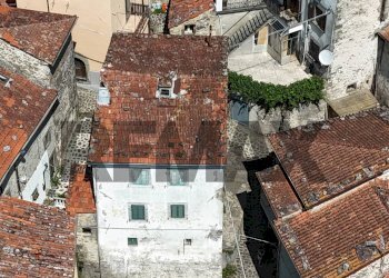 Edificio all\'aperto - Casa indipendente PALLEGGIO VIA SANTA LUCIA
 
4, Bagni di Lucca - foto 11