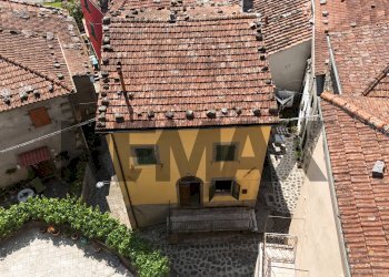 Casa all\'aperto - Casa indipendente PALLEGGIO VIA SANTA LUCIA
 
4, Bagni di Lucca - foto 13
