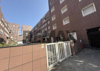 Edificio all\'aperto - Box Via Sesto San Giovanni
31, Milano - photo 2