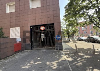 Edificio all\'aperto - Box Via Sesto San Giovanni
31, Milano - photo 3