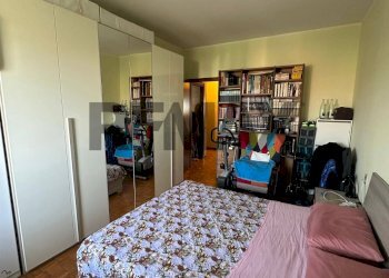 Camera / camera da letto - Trilocale Via Dora Riparia
 
14, Milano - foto 15
