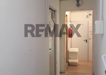 Hall / corridoio - Commercial Premises Strada Quingenti
 
44, Parma - photo 10