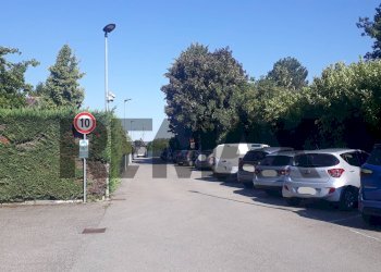 Non correlato - Commercial Premises Strada Quingenti
 
44, Parma - photo 14