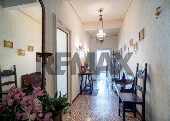 Hall / corridoio - Apartment VIA BORGO COLONNE
 
30, Parma - photo 12