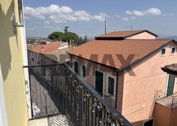 Balcone - Casa indipendente Corso Vittorio Emanuele Terzo
 
53, Pietradefusi - foto 32