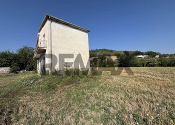 Casa all\'aperto - Casa indipendente Contrada Cupazzo - Fiego
 
50, Apice - foto 7