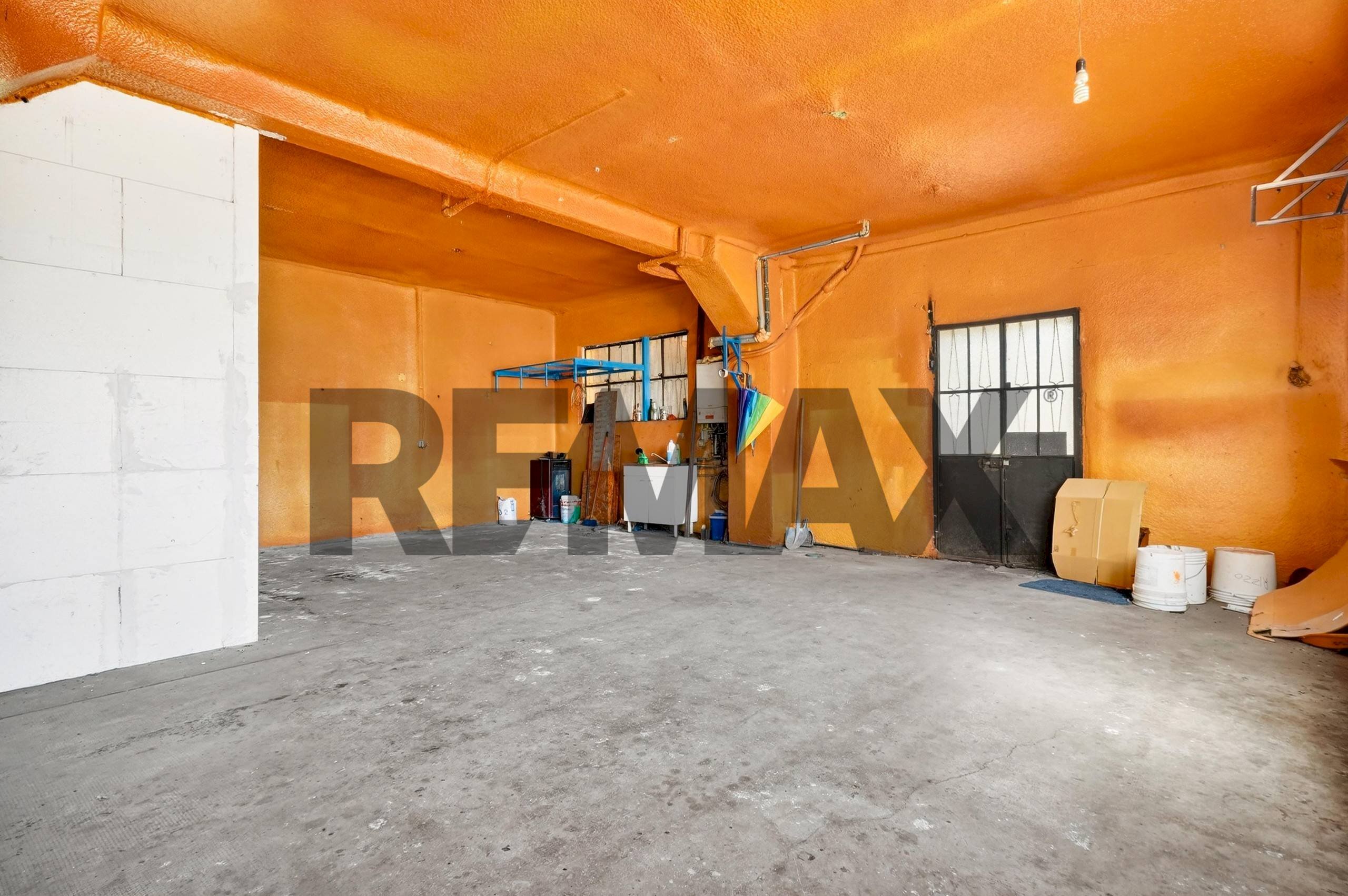 Stanza vuota - Warehouse via Varesina
 
43, Jerago con Orago - photo 1