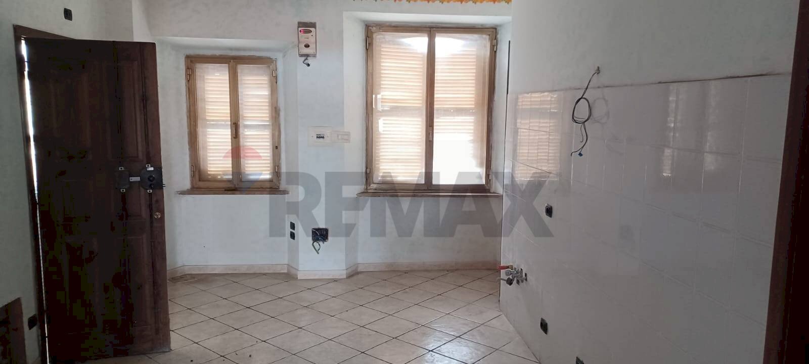 Stanza vuota - Trilocale via carseolana
23, Scurcola Marsicana - foto 3