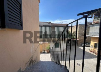 Balcone - Bilocale via Giuseppe Zanardelli
 
6, Arzano - foto 3