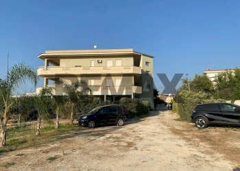 Edificio all\'aperto - Stabile - Palazzo Via Stromboli
21, Alcamo - foto 10