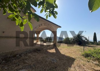 Giardino - Rustic Contrada Bufalo
 
1, Contessa Entellina - photo 16