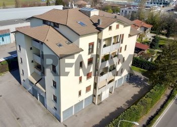 Edificio all\'aperto - Trilocale Via Del Chionso
42, Reggio nell'Emilia - foto 2
