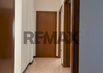 Hall / corridoio - Trilocale Via Del Chionso
42, Reggio nell'Emilia - foto 14