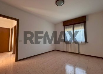 Stanza vuota - Trilocale Via Del Chionso
42, Reggio nell'Emilia - foto 15