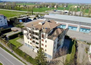 Edificio all\'aperto - Trilocale Via Del Chionso
42, Reggio nell'Emilia - foto 23