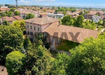 Casa all\'aperto - Villa Via Dante Alighieri
 
9, Castelnovo di Sotto - photo 3