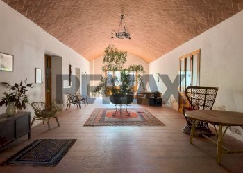 Soggiorno - Villa Via Dante Alighieri
 
9, Castelnovo di Sotto - photo 12