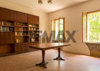 Ufficio - Villa Via Dante Alighieri
 
9, Castelnovo di Sotto - photo 15