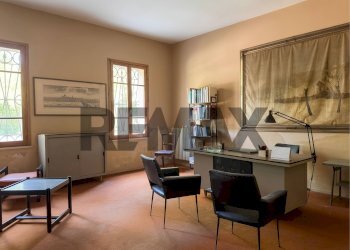 Ufficio - Villa Via Dante Alighieri
 
9, Castelnovo di Sotto - photo 18