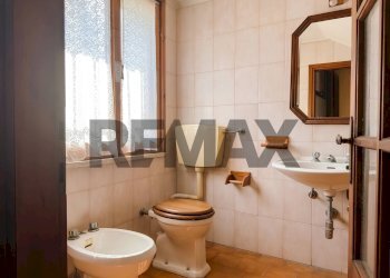 Bagno - Villa Via Dante Alighieri
 
9, Castelnovo di Sotto - photo 21