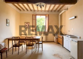Sala da pranzo - Villa Via Dante Alighieri
 
9, Castelnovo di Sotto - photo 44