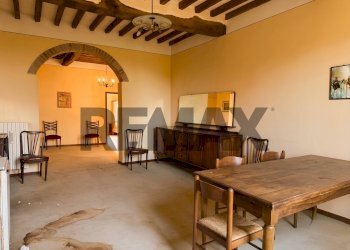 Sala da pranzo - Villa Via Dante Alighieri
 
9, Castelnovo di Sotto - photo 45