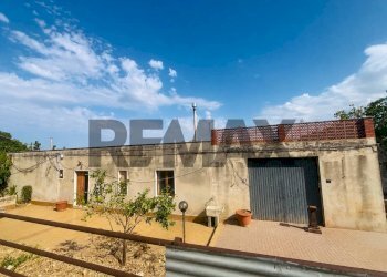 Casa all\'aperto - Independent house S.Elena Pietre Nere Cava Ispica
 
89, Modica - photo 1