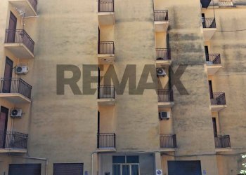 Edificio all\'aperto - Appartamento Via Italia
 
57, Favara - foto 2