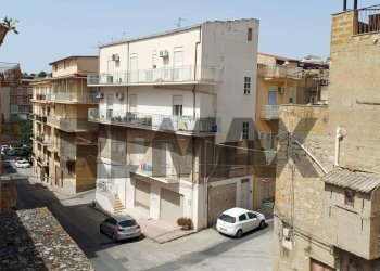 Edificio all\'aperto - Casa indipendente Via Carlo Pisacane
 
17, Favara - foto 34