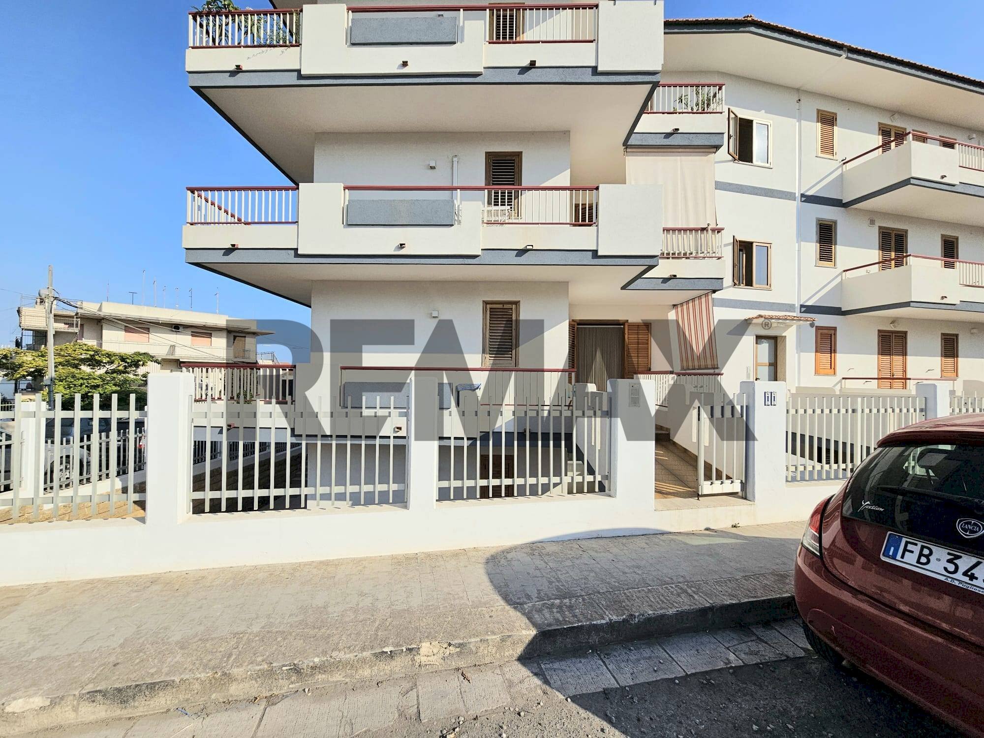 Edificio all\'aperto - Four-room apartment Via Gaetano Schembri
 
snc, Ragusa - photo 1