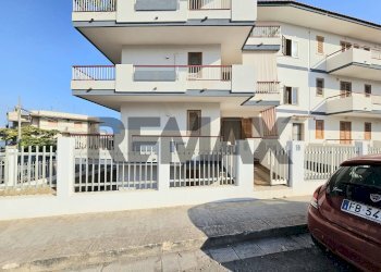 Edificio all\'aperto - Four-room apartment Via Gaetano Schembri
 
snc, Ragusa - photo 1