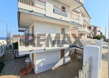 Edificio all\'aperto - Four-room apartment Via Gaetano Schembri
 
snc, Ragusa - photo 15