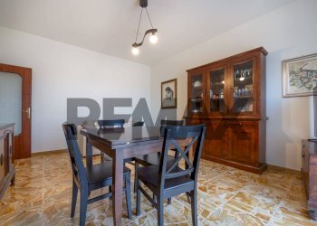 Sala da pranzo - Four-room apartment Via dei Carecini
5, Chieti - photo 5