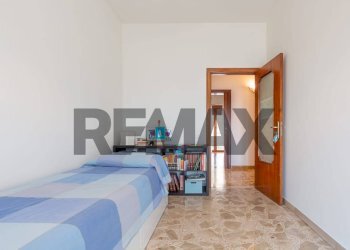 Camera / camera da letto - Four-room apartment Via dei Carecini
5, Chieti - photo 13