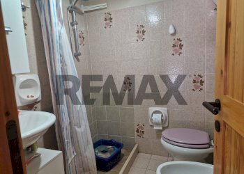 Bagno - Semi-detached Villa Località Passolanciano
4, Serramonacesca - photo 12