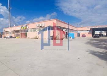 Foto 5 - Warehouse Via Alfio Flores, Civitavecchia - photo 5