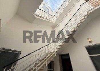 Scale - Two-room apartment Via Baracche
 
21, Trapani - photo 3