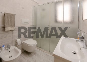 Bagno - Casa semi indipendente Vico Zanella
4/6, Triggiano - foto 7