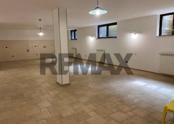 Stanza vuota - Villa VIA VESPUCCI
 
6, Montesilvano - photo 42