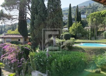 Foto 10 - Quadrilocale Via del Fontanone
 
2, Gardone Riviera - foto 10
