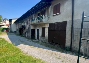 Foto 2 - Rustico F.LLI CERVI
 
2, Scanzorosciate - foto 2