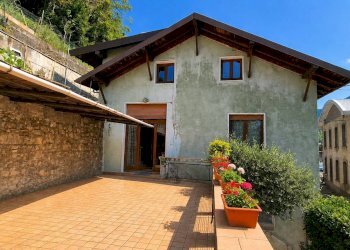 Foto 1 - Casa indipendente Via Opifici
 
24, Gandino - foto 1